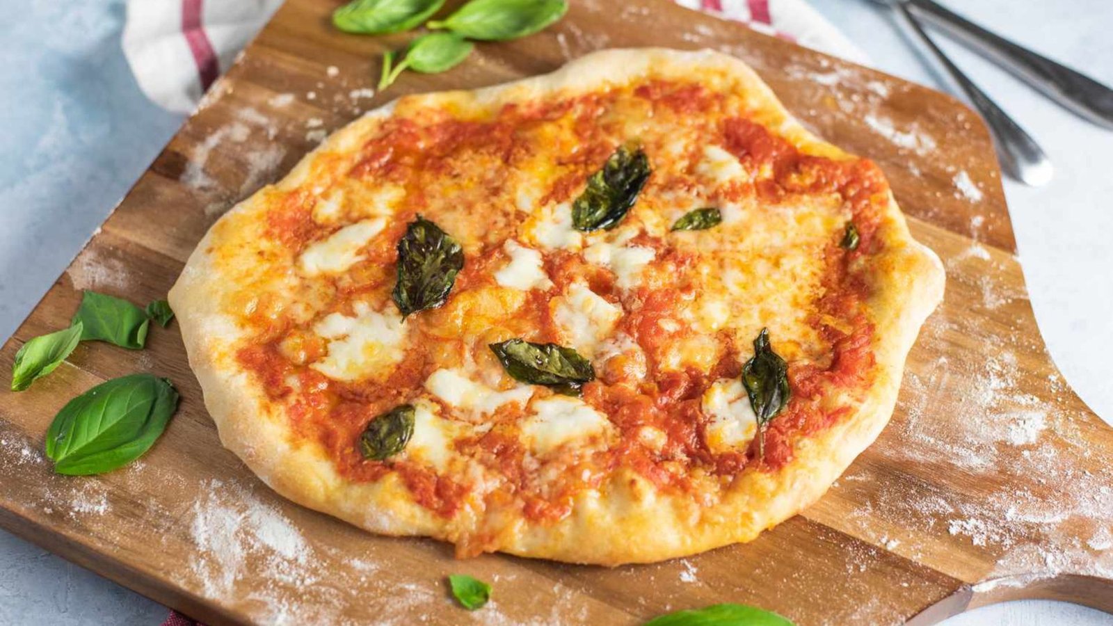 How to Make the Perfect Italian Pizza at Home