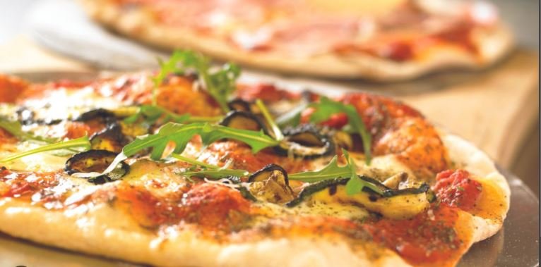 The Delights of Meatless Italian Pizzas