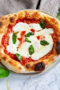 Classic Margherita Pizza