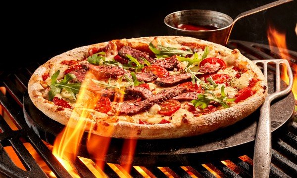 How to Grill Pizza Perfectly